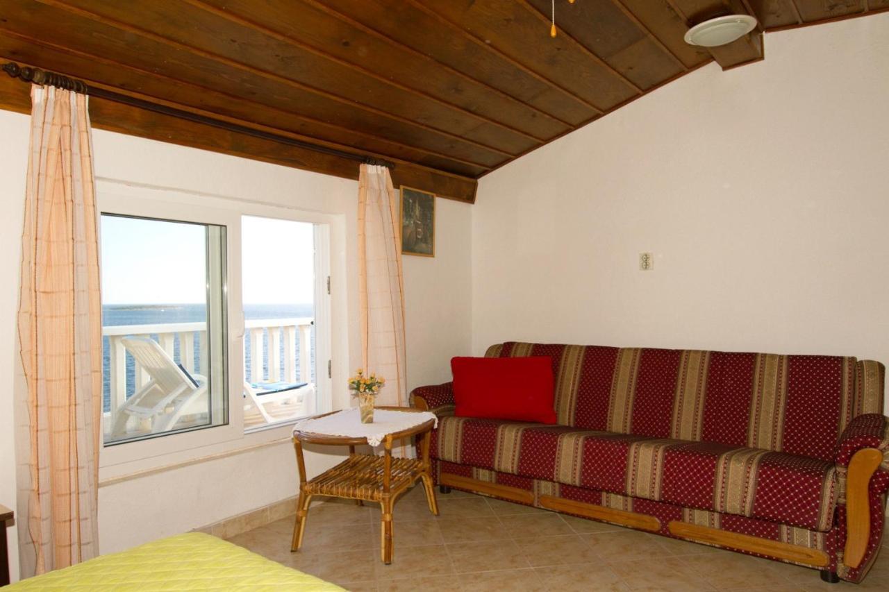 Apartment Milna 2461C Rukavac  Esterno foto