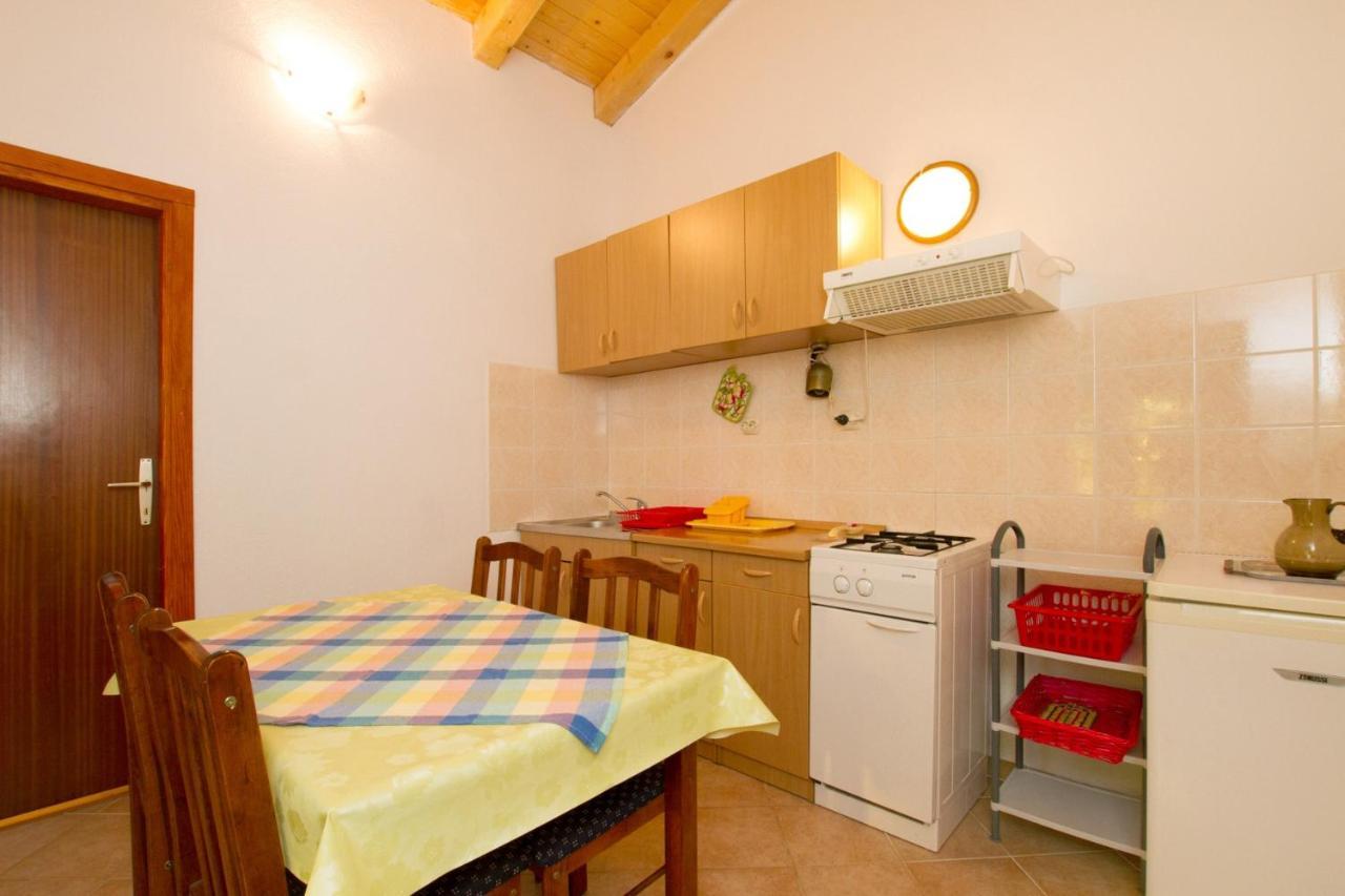 Apartment Milna 2461C Rukavac  Esterno foto